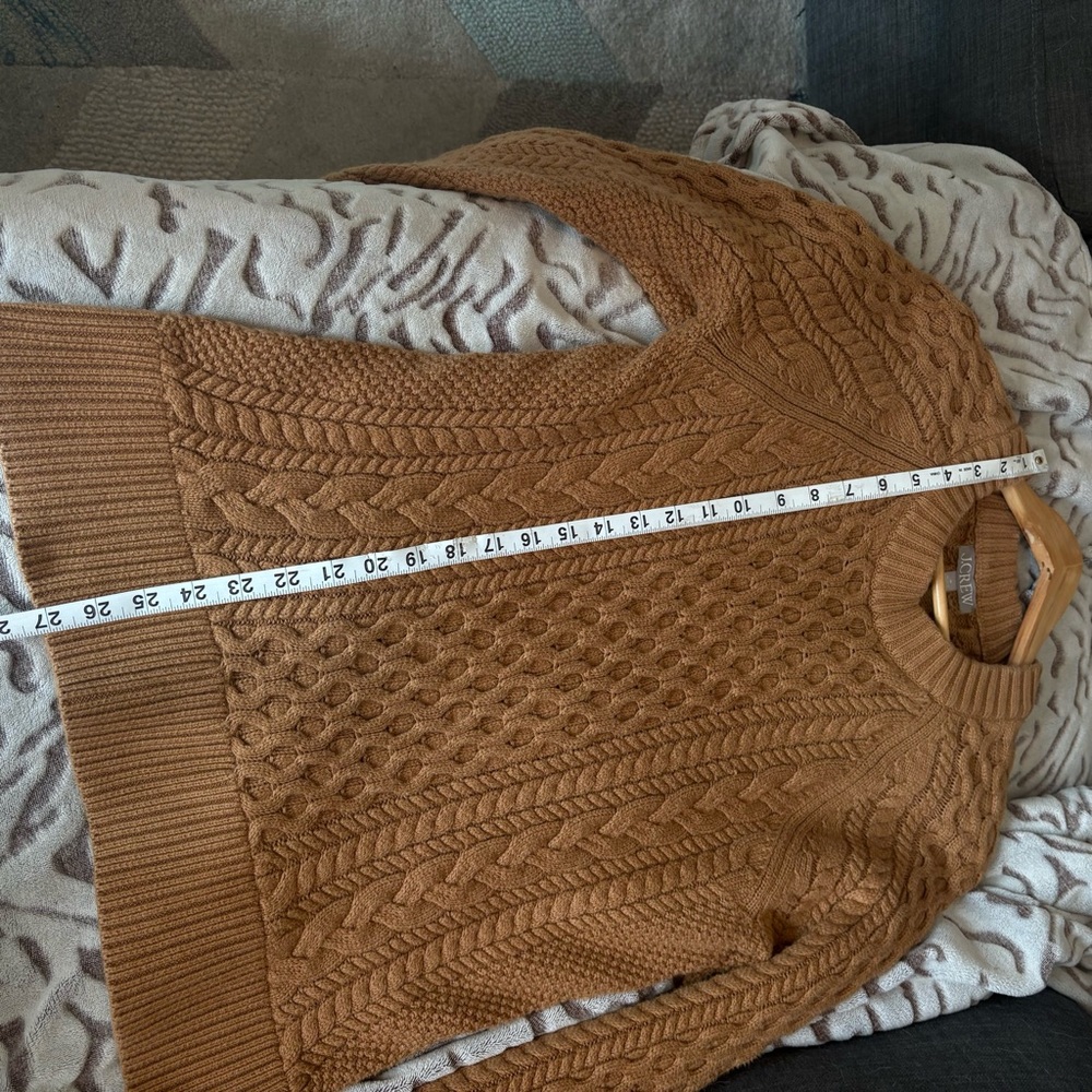 J. Crew Cotton Crewneck Cable-knit Fisherman Sweater Tan Medium Holiday ‘23 - Picture 9 of 12